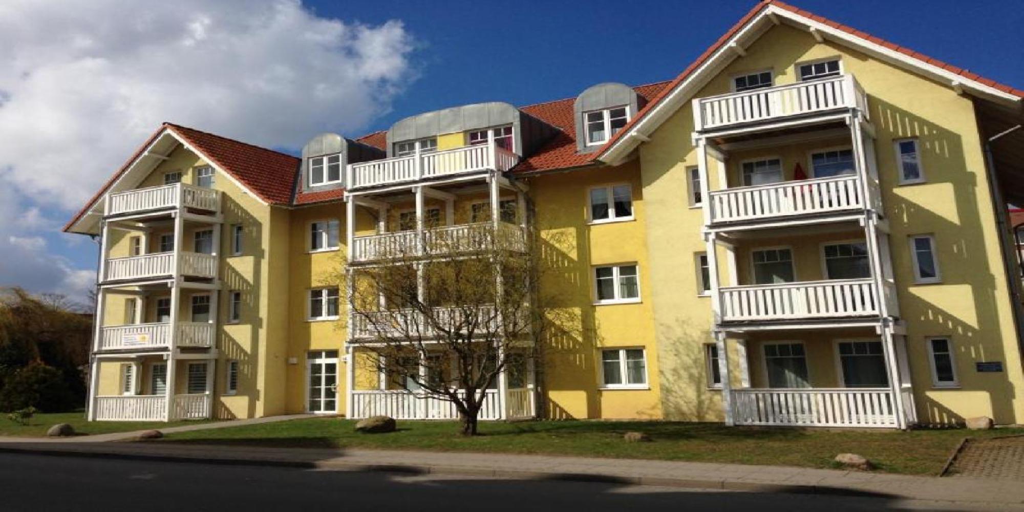 Strandschloesschen Kuehlungsborn Exterior photo