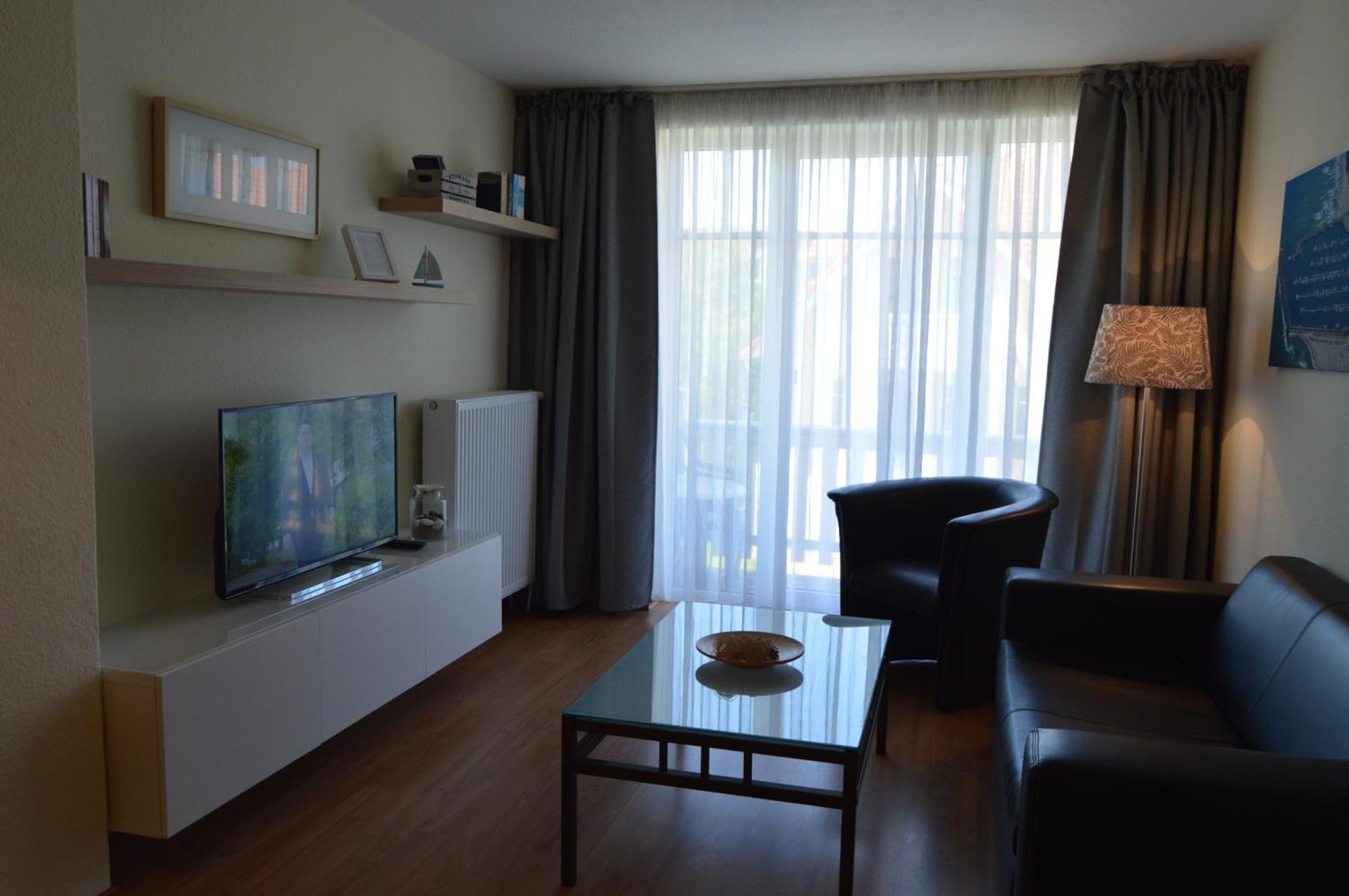 Strandschloesschen Kuehlungsborn Room photo