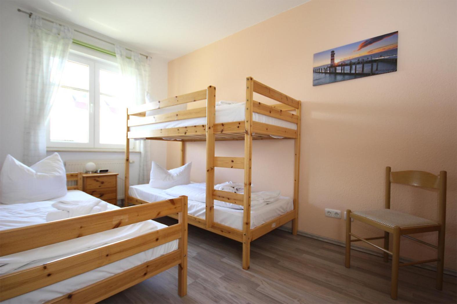 Strandschloesschen Kuehlungsborn Room photo